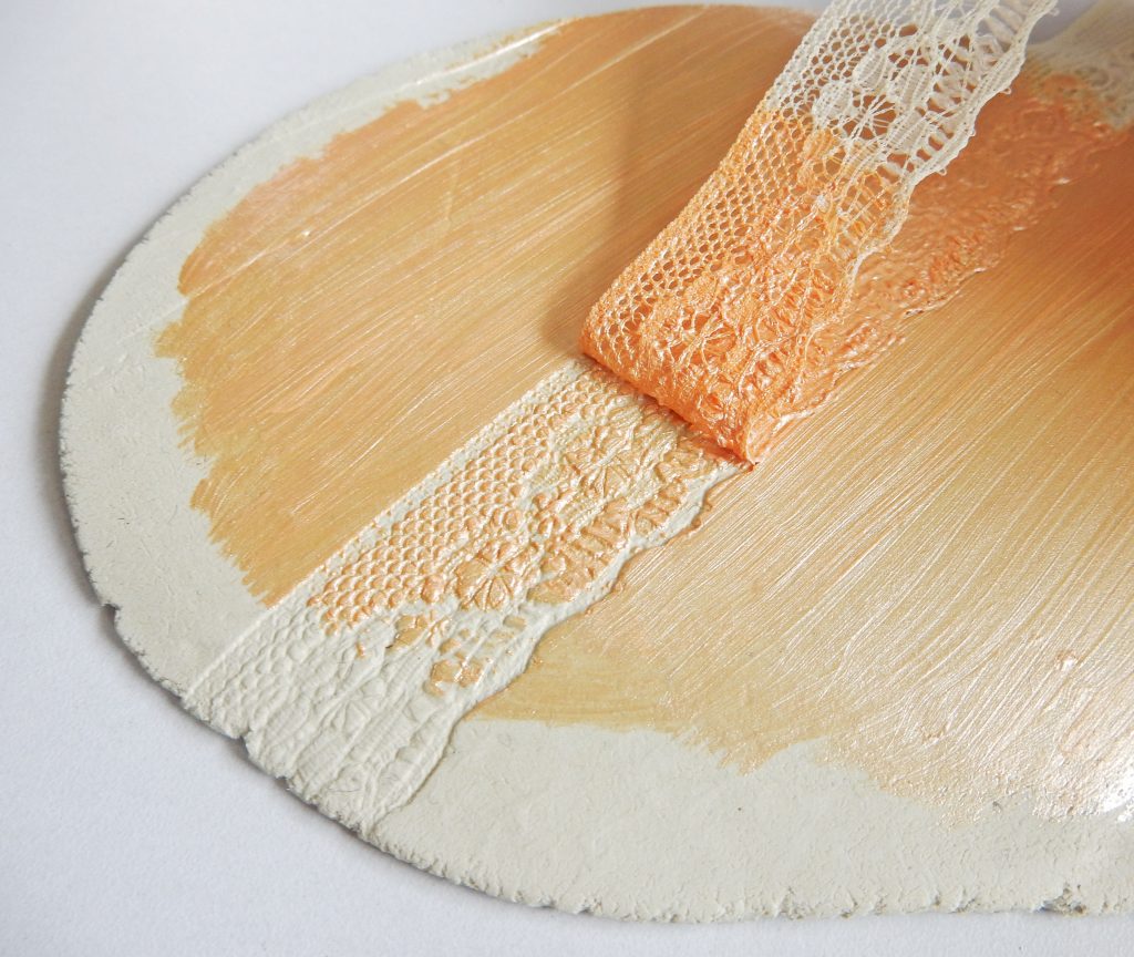 coupelle dentelle à bijoux