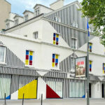 Rougier&Plé-Façade-du-magasin-signée-Daniel-Buren