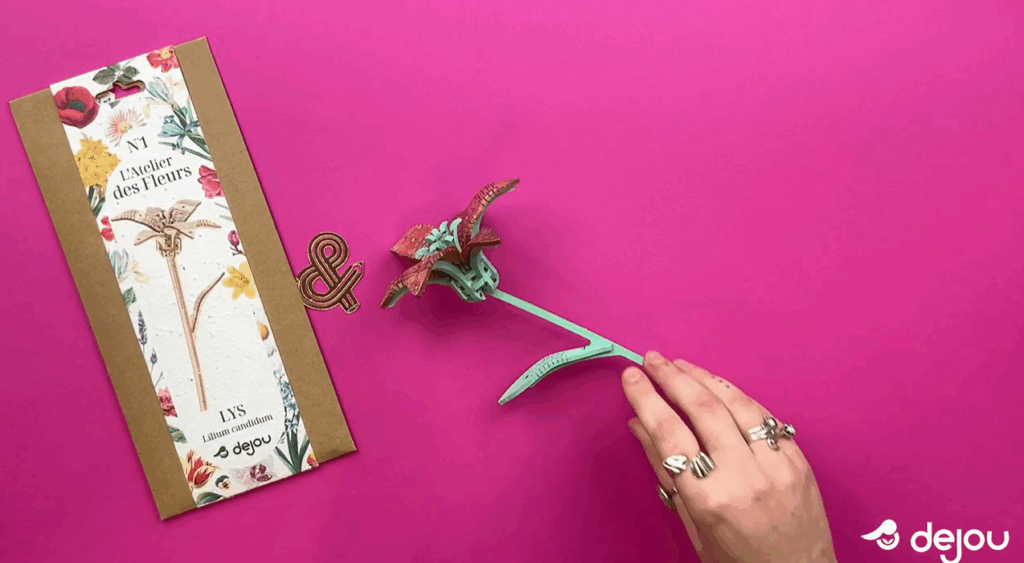 Customisation fleur en bois